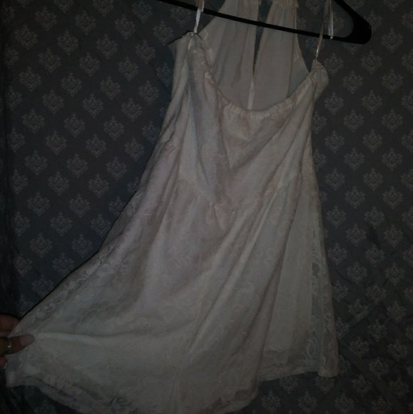 Romper - Picture 2 of 3